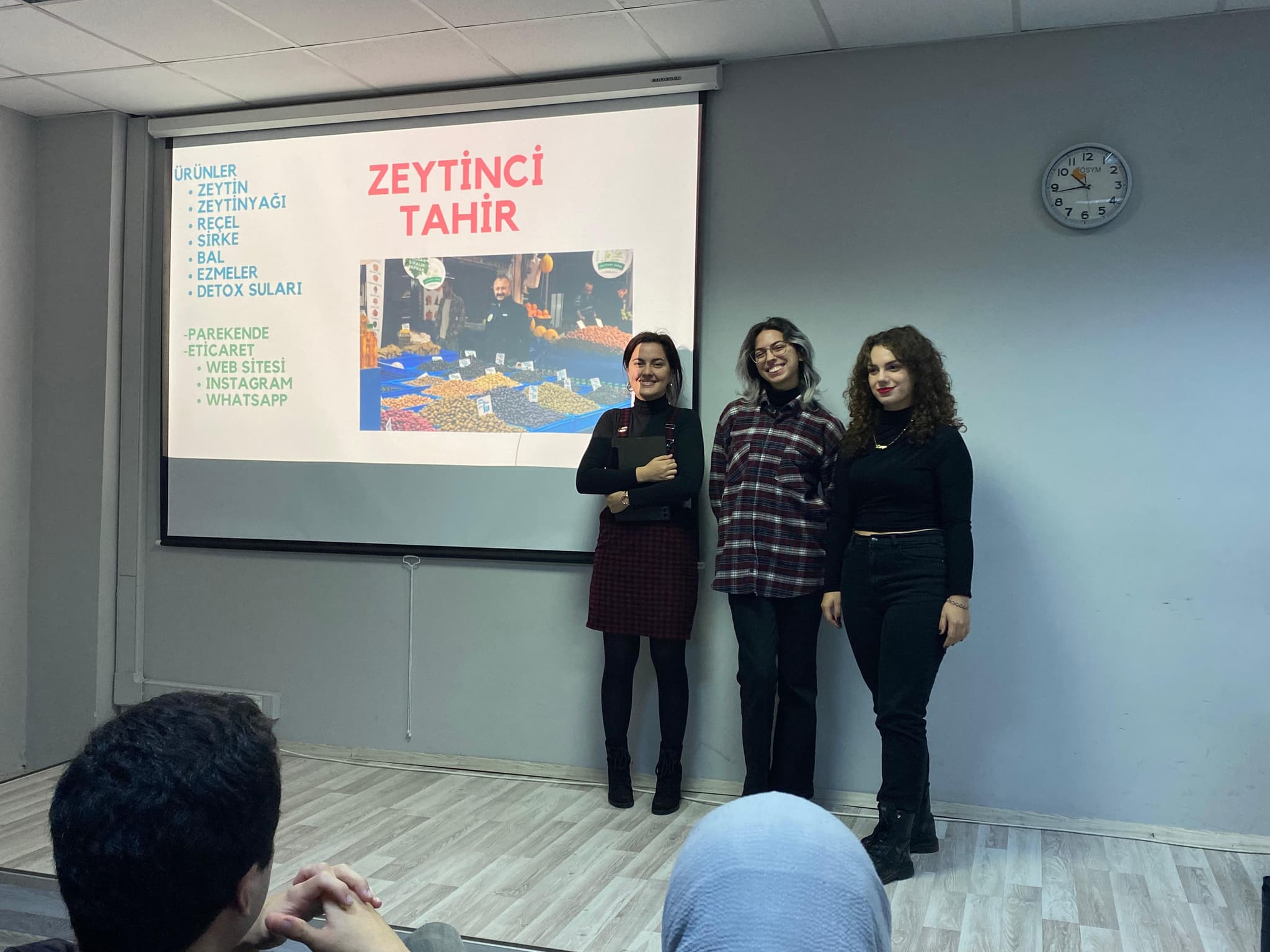 E-Ticaret Ekiplerimiz Firmalar İçin Sunum Hazırlıklarına Devam Ediyor