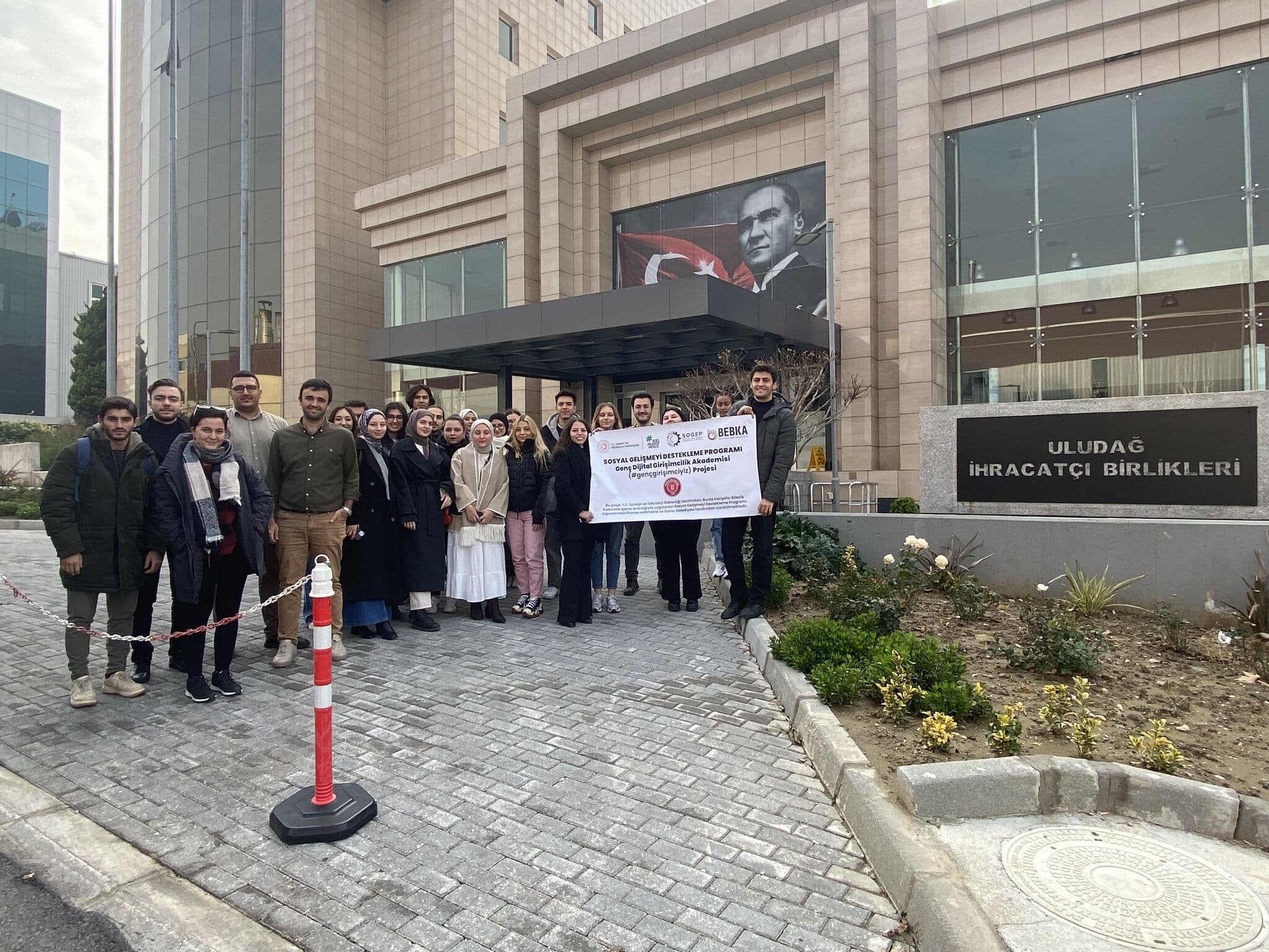 Geleceğin E-Ticaret ve E-İhracat Yöneticileri Uludağ İhracatçılar Birliğinde